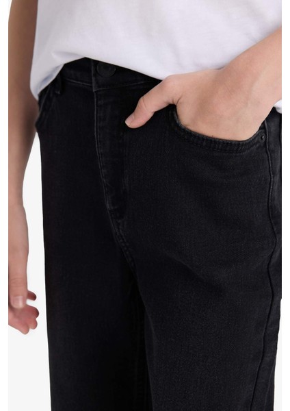 Erkek Çocuk Straight Fit Düz Paça Jean Pantolon F0454A825AU