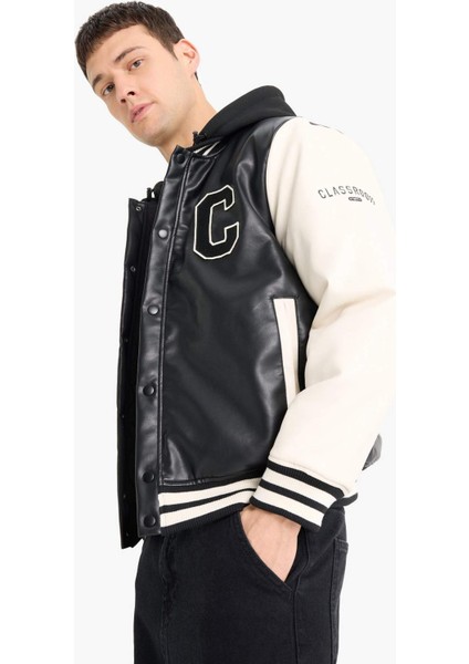 Su İtici Regular Fit Kolej Yaka Kapüşonlu İç Cepli Nakışlı Cepli Suni Deri Bomber Ceket Mont E9972AX25AU