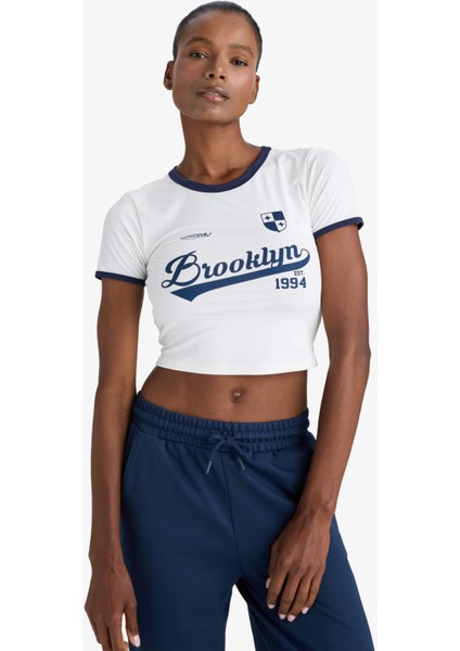 Fit Crop Bisiklet Yaka Baskılı Sporcu Kısa Kollu Tişört E7720AX25AU