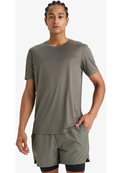 Fit Slim Fit Dar Kesim Bisiklet Yaka Çabuk Kuruyan Nefes Alabilen Esnek Kumaş Baskılı Sporcu Kısa Kollu Tişört E9318AX25AU