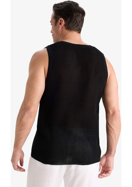 Standart Fit Bisiklet Yaka Siyah Kolsuz Triko Tişört E2704AX25SP