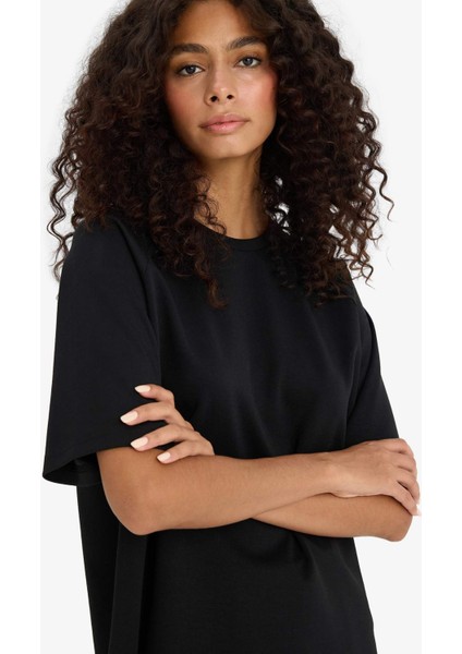 Relax Fit Bisiklet Yaka Yumuşak Dokulu Modal Kısa Kollu Tişört F1031AX25AU