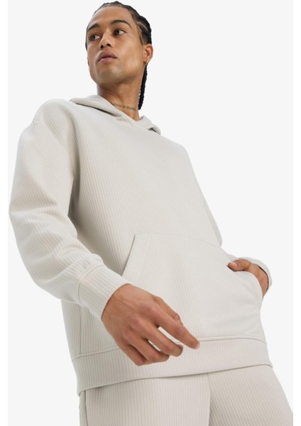 Boxy Fit Kapüşonlu Kanguru Cepli Jakarlı Sweatshirt