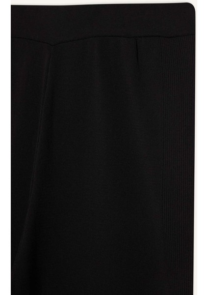 Wide Leg Geniş Bol Paça Triko Pantolon F1102AX25AU