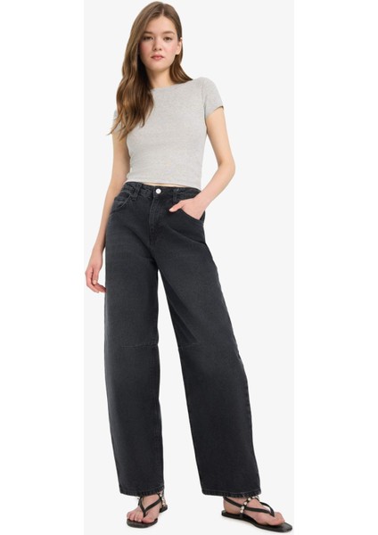 Fitted Bisiklet Yaka Ribana Kısa Kollu Tişört E0288AX25AU