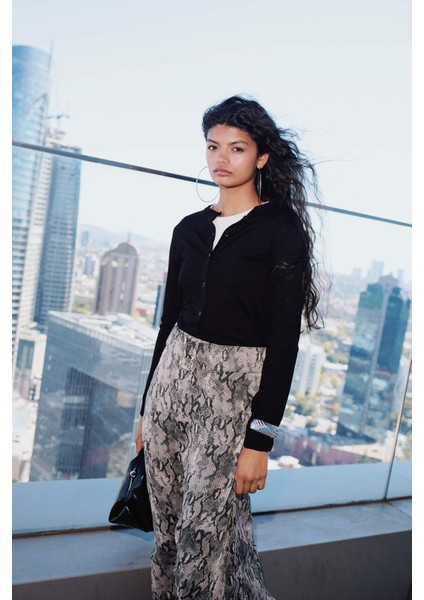 Regular Fit Bisiklet Yaka Basic Düz Düğmeli Triko Hırka D6282AX25AU