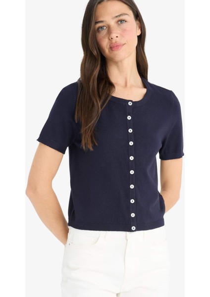 Regular Fit Bisiklet Yaka Düğmeli Kısa Kollu Triko Hırka E5770AX25AU