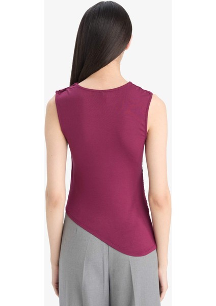 Slim Fit Dar Kesim Bisiklet Yaka Basic Düz Asimetrik Kesim Drapeli Atlet F0358AX25SM
