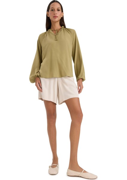 Regular Fit Bağcıklı Yaka Krinkıl Kumaş Uzun Kollu Bluz E9429AX25SM