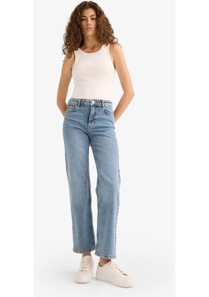 Comfort Straight Yüksek Bel Bilek Boy Jean Yıkamalı Pantolon E9818AX25AU