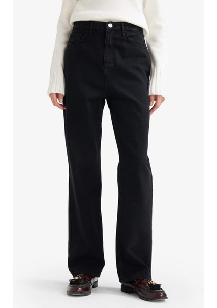 Straight Fit Yüksek Bel Uzun Jean Pantolon