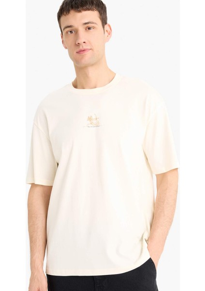 %100 Pamuk Boxy Fit Rahat Kesim Bisiklet Yaka Sırt Baskılı Kısa Kollu Tişört F1093AX25AU