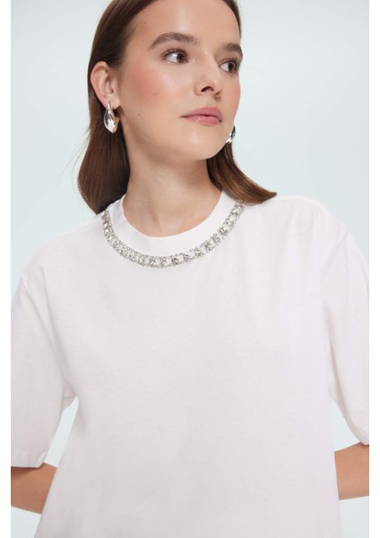 Regular Fit Taş İşleme Detaylı Bisiklet Yaka Kısa Kollu Tunik F1801AX25SM