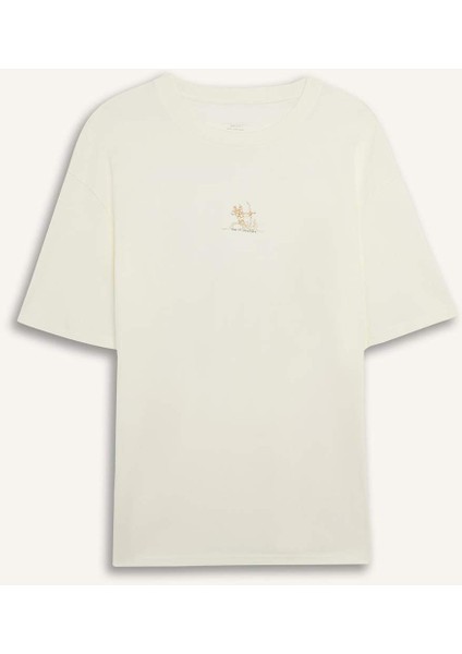 %100 Pamuk Boxy Fit Rahat Kesim Bisiklet Yaka Sırt Baskılı Kısa Kollu Tişört F1093AX25AU