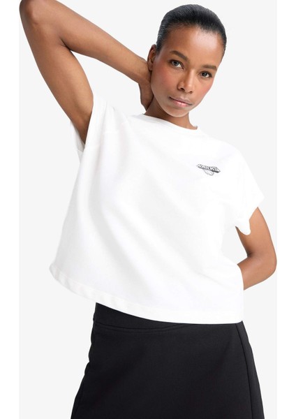 NBA New York Knicks Bisiklet Yaka Sporcu Kısa Kollu Tişört E2363AX25SM