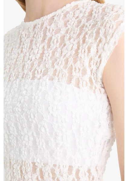 Coool Fitted Crop Dantel Kısa Kollu Beyaz Bluz F1778AX25SM