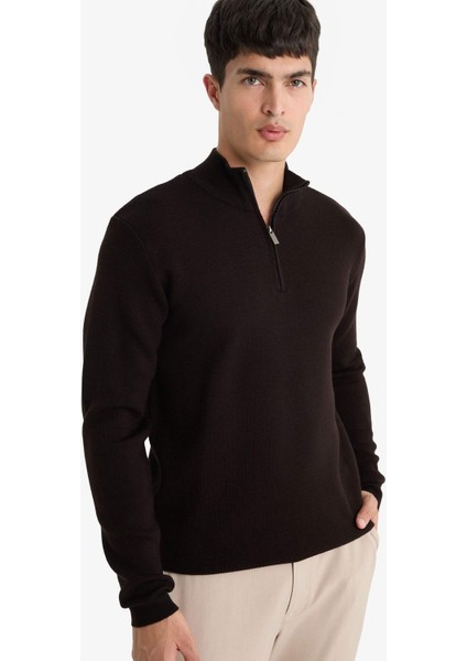 Standart Fit Normal Kesim Dik Yaka Yarım Fermuarlı Basic Düz Triko Kazak A5184AX25AU