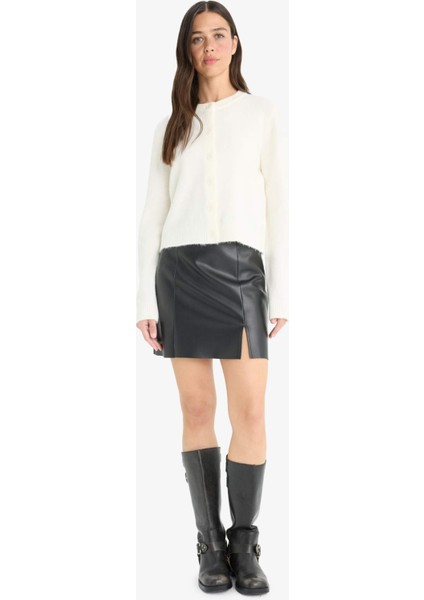 Regular Fit Bisiklet Yaka Basic Düz Düğmeli Soft Touch Yumuşak Triko Hırka E3654AX25WN