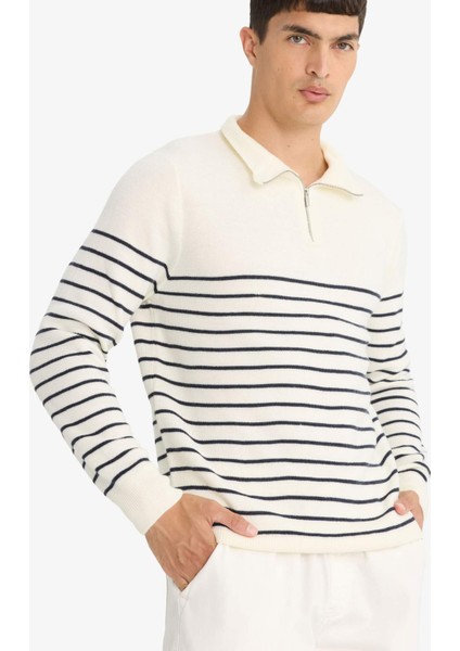 Standart Fit Yarım Fermuarlı Çizgili Triko Kazak F1522AX25AU