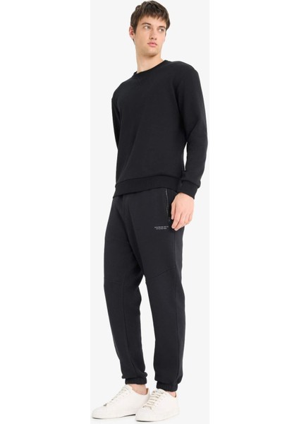 Regular Fit Beli Bağcıklı İçi Yumuşak Tüylü Paçası Lastikli Baskılı Fermuar Cepli Eşofman Altı Y5511AZ25AU