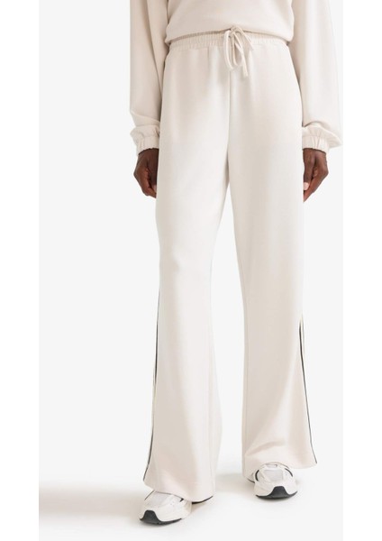 Fit Wide Leg Geniş Paça Cepli Standart Boy Modal Soft Touch Pantolon D1458AX25AU