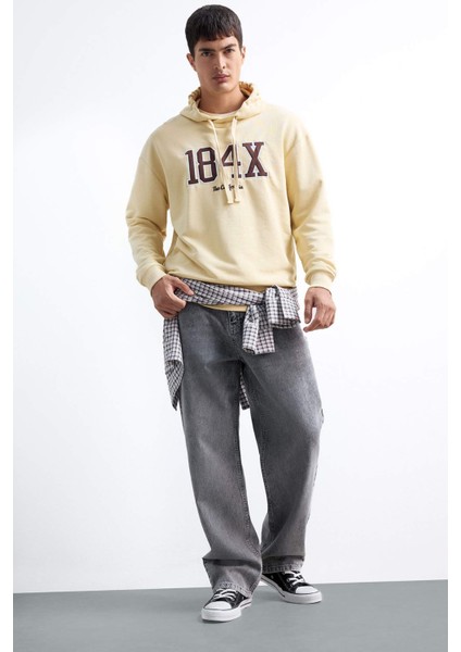 Boxy Fit Kapüşonlu Baskılı Sweatshirt E6434AX25AU