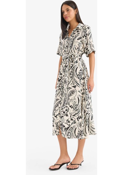 Gömlek Yaka Çiçek Desenli Kuşaklı Kısa Kollu Midi Yazlık Elbise F1827AX25SM