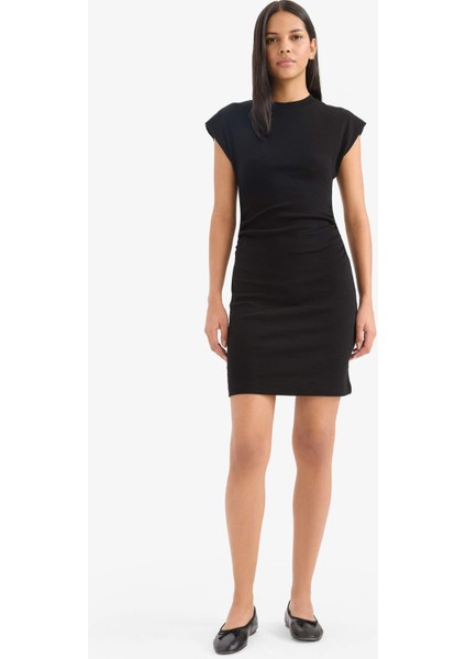 Bodycon Vücudu Saran Bisiklet Yaka Basic Düz Ribana Kolsuz Mini Yazlık Elbise C4513AX25SM