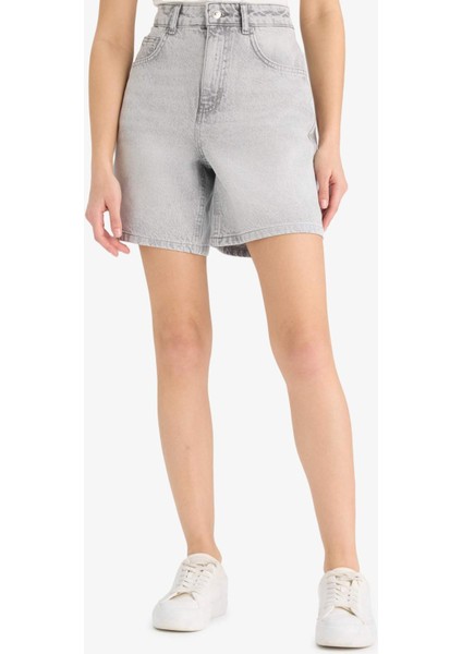 Yüksek Bel Cepli Jean Bermuda Şort E4701AX25SM