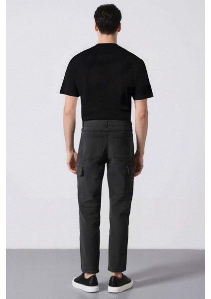 %100 Pamuk Relax Fit Rahat Kesim Düz Paça Kargo Cepli Jean Pantolon F2372AX25SP