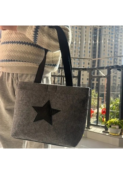 Yıldız Tasarımlı Dayanıklı Keçe, Kamp ve Günlük Kullanım Için Ideal, Çok Yönlü Omuz ve Çapraz Çanta fırsatları