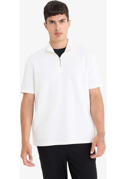 Regular Fit Dik Yaka Yarım Fermuarlı Modal Karışımlı Ağır Kumaş Kısa Kollu Tişört B6502AX25AU