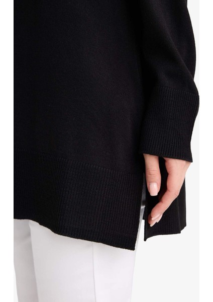 Regular Fit Bisiklet Yaka Yırtmaçlı Basic Düz Triko Kazak Tunik H3431AZ25WN