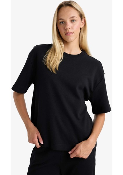 Oversize Geniş Kalıp Bisiklet Yaka Basic Düz Kısa Kollu Tişört C7630AX25AU