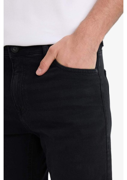 Sergio Regular Fit Normal Kalıp Normal Bel Boru Paça Jean Pantolon W6868AZ25AU