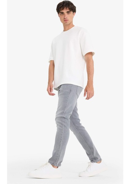 Pedro Slim Fit Dar Kalıp Normal Bel Dar Paça Jean Pantolon D0027AX25AU
