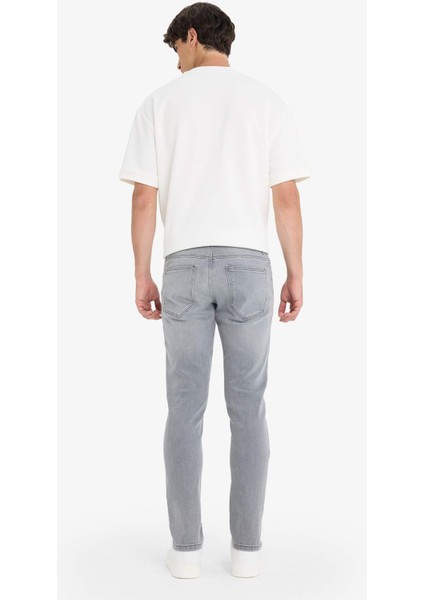 Pedro Slim Fit Dar Kalıp Normal Bel Dar Paça Jean Pantolon D0027AX25AU