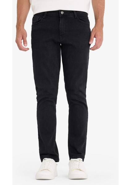 Pedro Slim Fit Dar Kalıp Normal Bel Dar Paça Jean Pantolon R8788AZ25AU