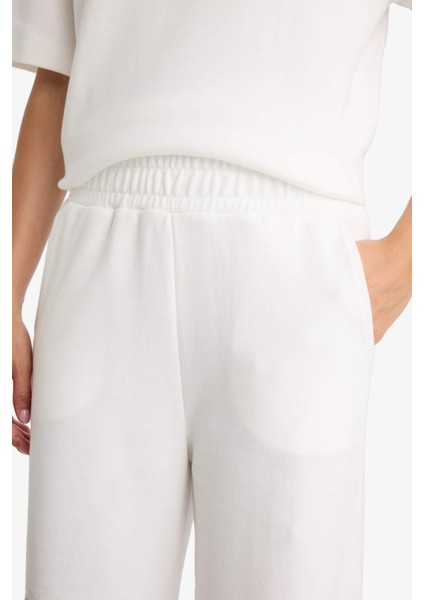 Straight Fit Geniş Bol Paça Basic Düz Cepli Eşofman Altı D3759AX25AU