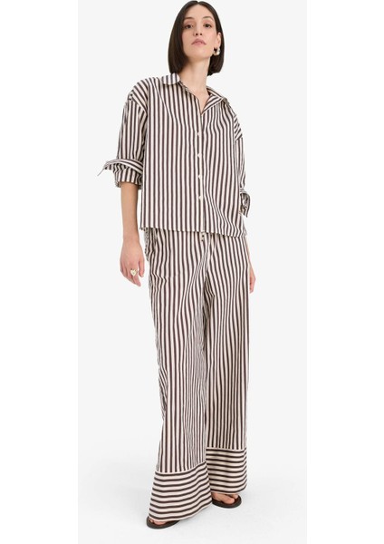 Afra x DeFacto Loose Fit Çizgili Poplin Uzun Kollu Gömlek F0403AX25SM