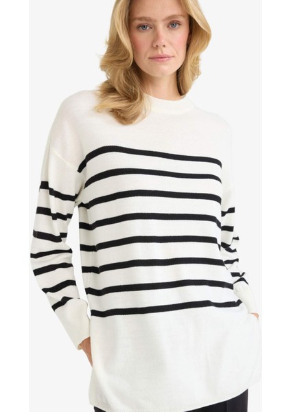 Relax Fit Çizgili Bisiklet Yaka Triko Kazak Tunik S7517AZ25WN