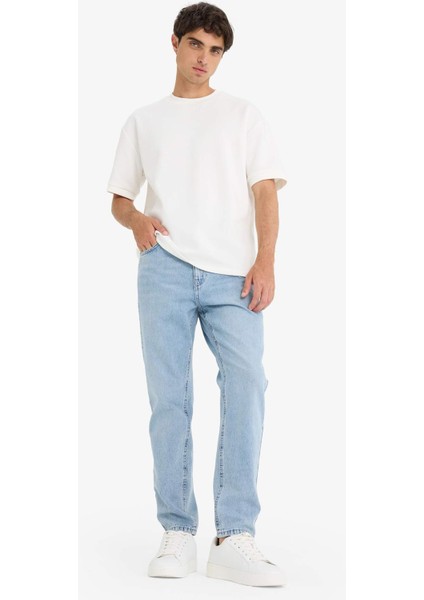 %100 Pamuk 90's Slim Fit Dar Kalıp Yüksek Bel Dar Paça Jean Yıkamalı Pantolon E1371AX25AU