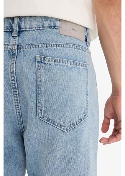 %100 Pamuk 90's Slim Fit Dar Kalıp Yüksek Bel Dar Paça Jean Yıkamalı Pantolon E1371AX25AU