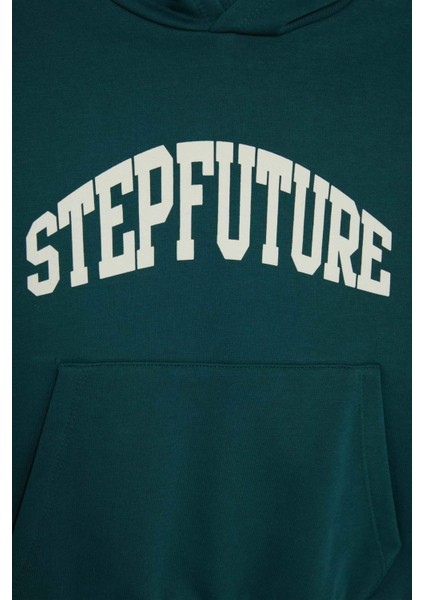 Erkek Çocuk Kapüşonlu İçi Yumuşak Tüylü Baskılı Sweatshirt D3033A825AU