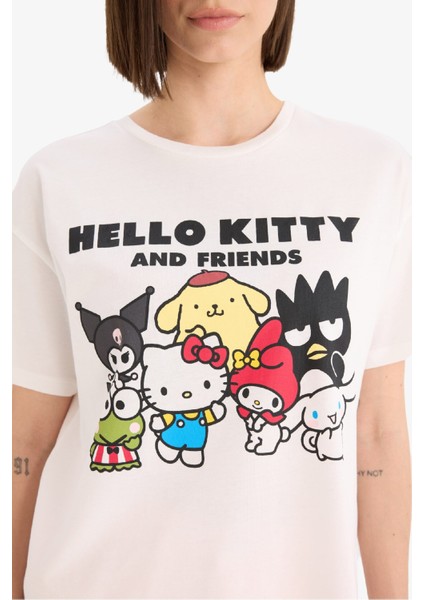 Hello Kitty Oversize Geniş Kalıp Sırt Baskılı Kısa Kollu Tişört E6157AX25SM