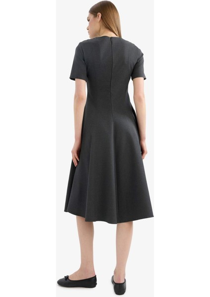 Bisiklet Yaka Basic Düz Kısa Kollu Midi Yazlık Elbise F3816AX25SM