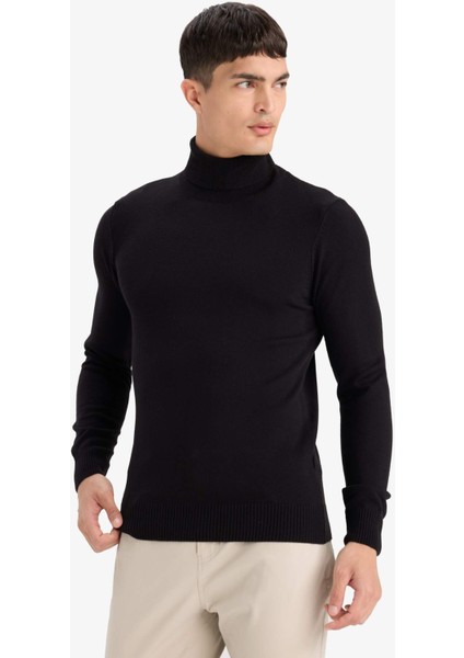 Slim Fit Dar Kesim Balıkçı Yaka Basic Düz Triko Kazak R1124AZ25WN