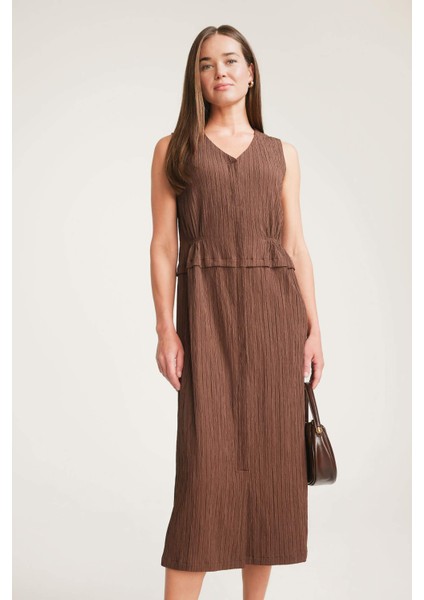 V Yaka Gofre Dokulu Kolsuz Midi Yazlık Elbise F3408AX25SM