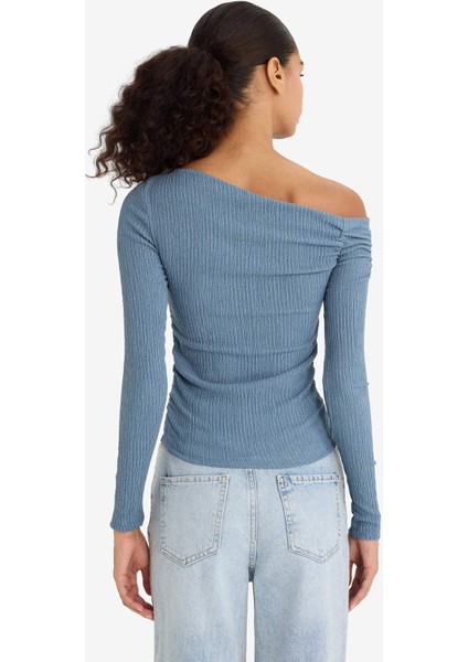 Slim Fit Dar Kesim Tek Omuzlu Bürümcük Uzun Kollu Bluz F3934AX25AU