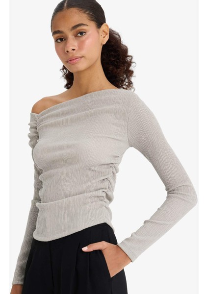 Slim Fit Dar Kesim Tek Omuzlu Bürümcük Uzun Kollu Bluz F3934AX25AU